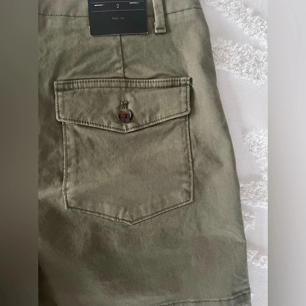 Banana Republic Authentic Chino Short - Picture 7 of 12